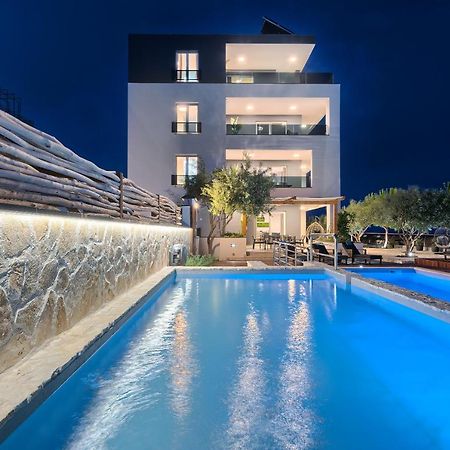 Liberty Living Apartments سبليت المظهر الخارجي الصورة