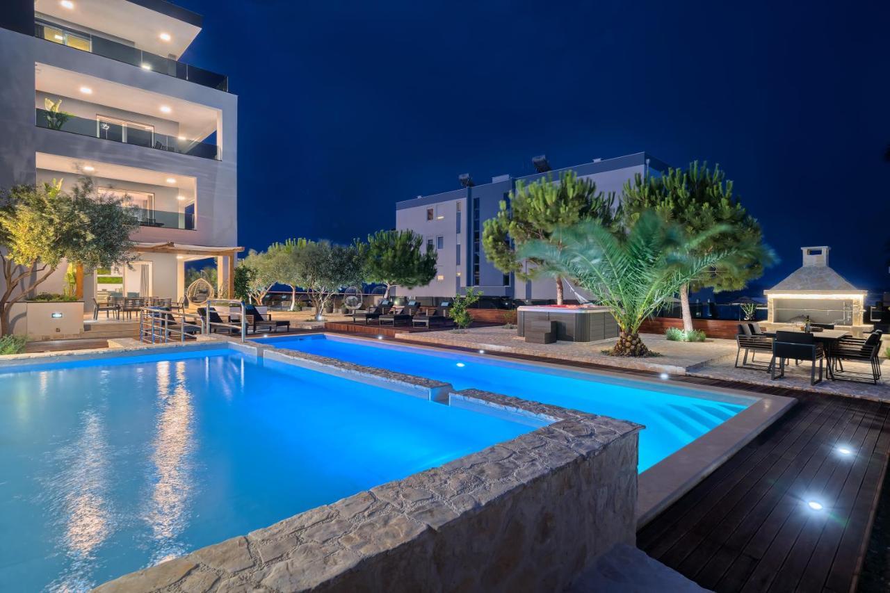 Liberty Living Apartments سبليت المظهر الخارجي الصورة