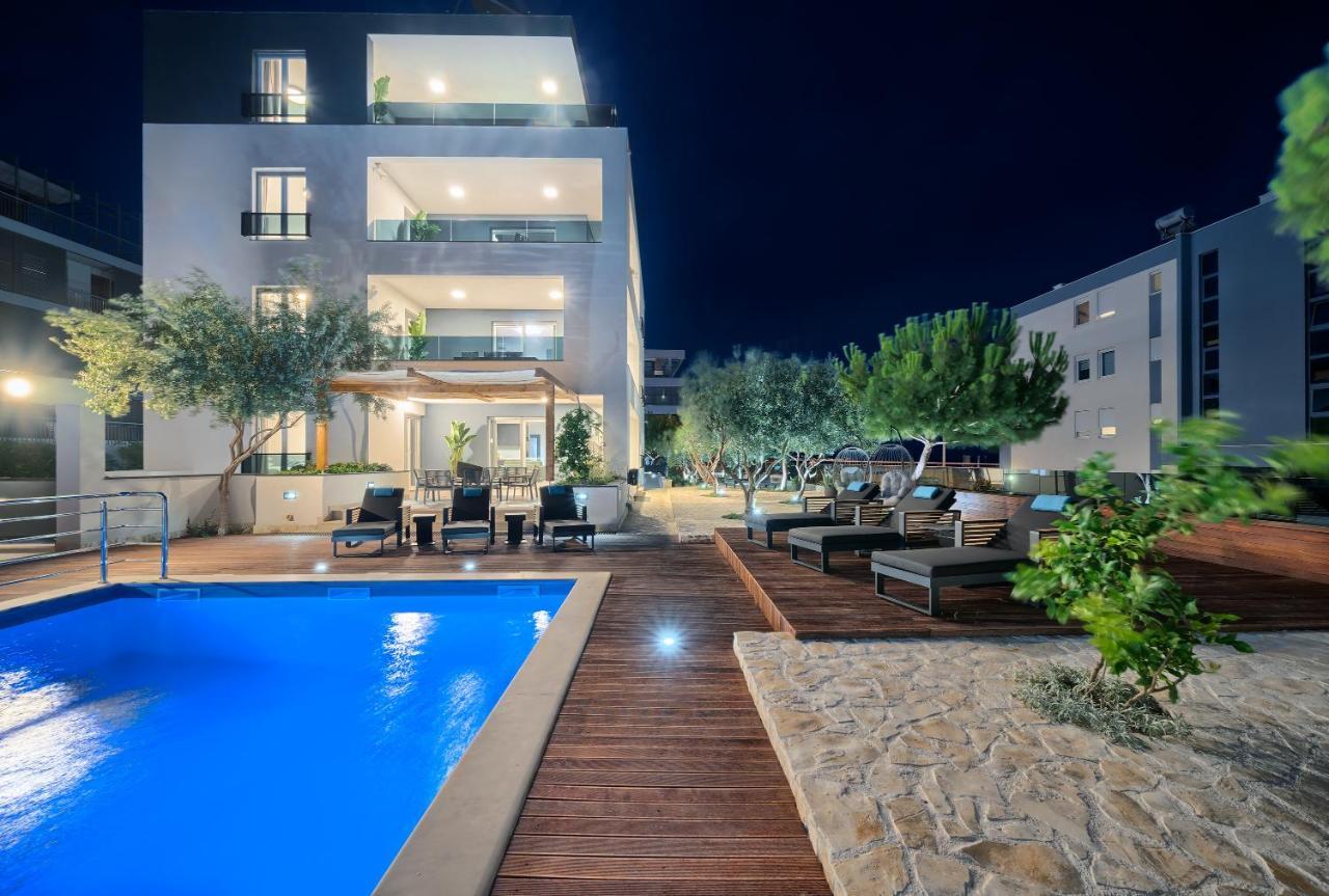 Liberty Living Apartments سبليت المظهر الخارجي الصورة