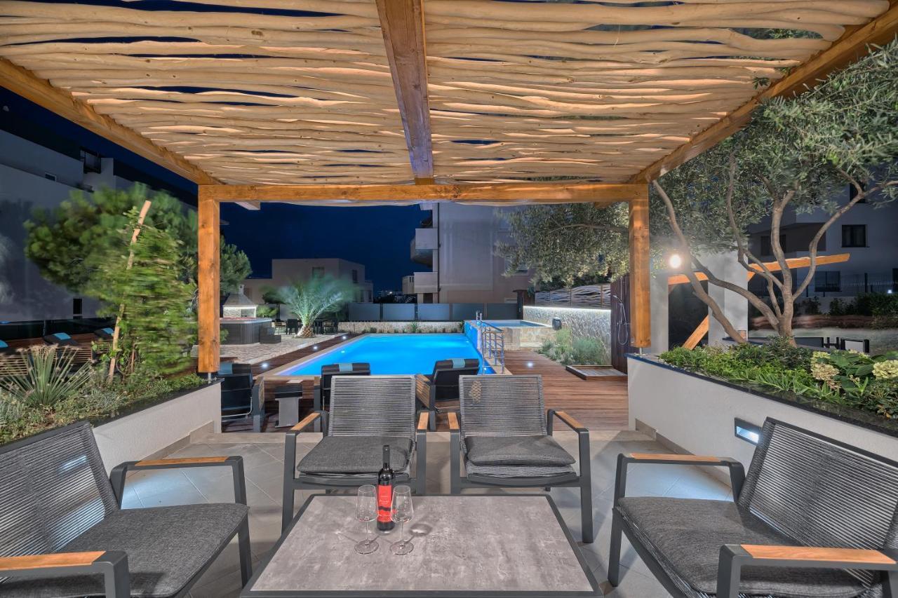 Liberty Living Apartments سبليت المظهر الخارجي الصورة