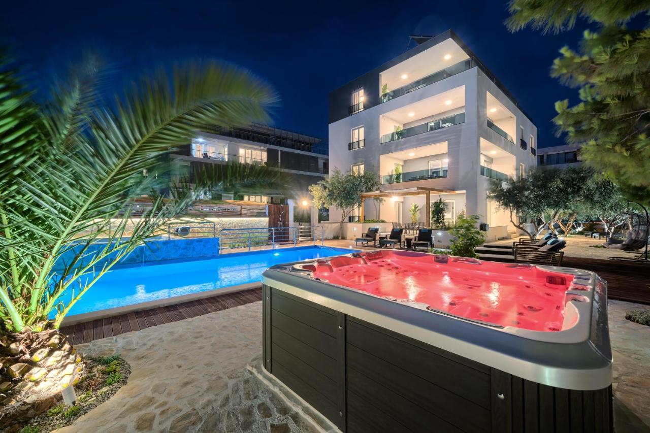Liberty Living Apartments سبليت المظهر الخارجي الصورة