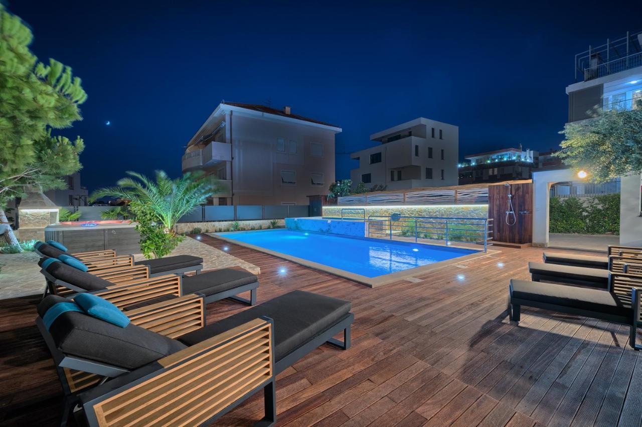 Liberty Living Apartments سبليت المظهر الخارجي الصورة