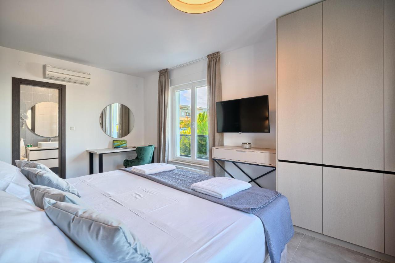 Liberty Living Apartments سبليت المظهر الخارجي الصورة