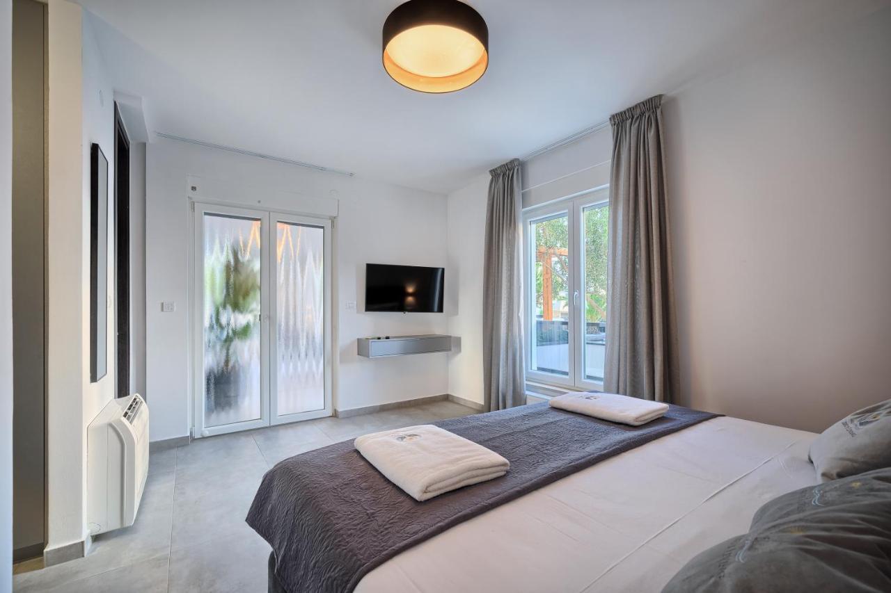 Liberty Living Apartments سبليت المظهر الخارجي الصورة