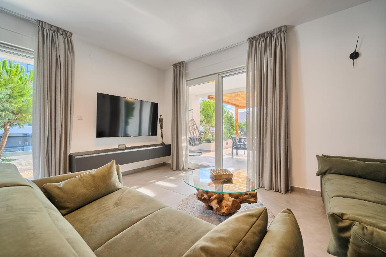 Liberty Living Apartments سبليت المظهر الخارجي الصورة