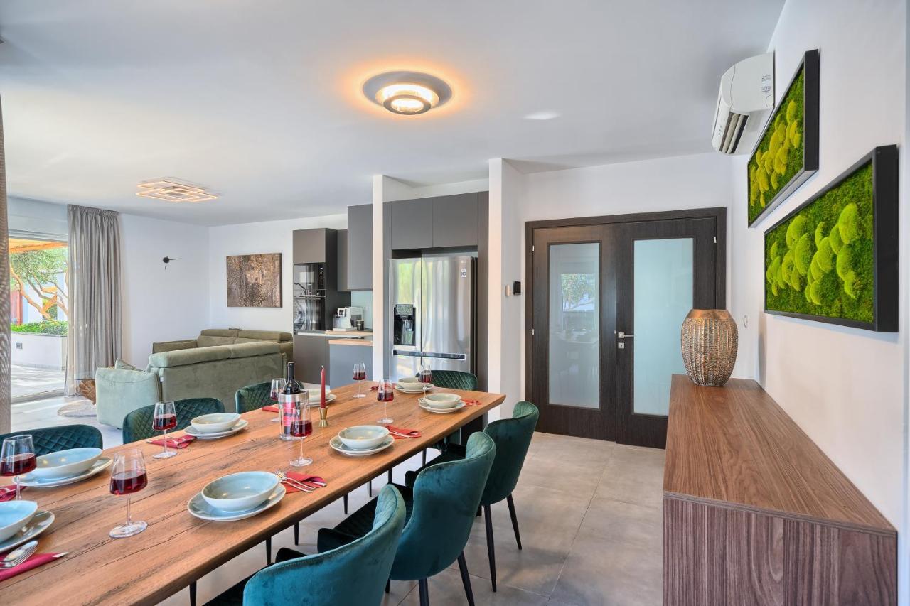 Liberty Living Apartments سبليت المظهر الخارجي الصورة